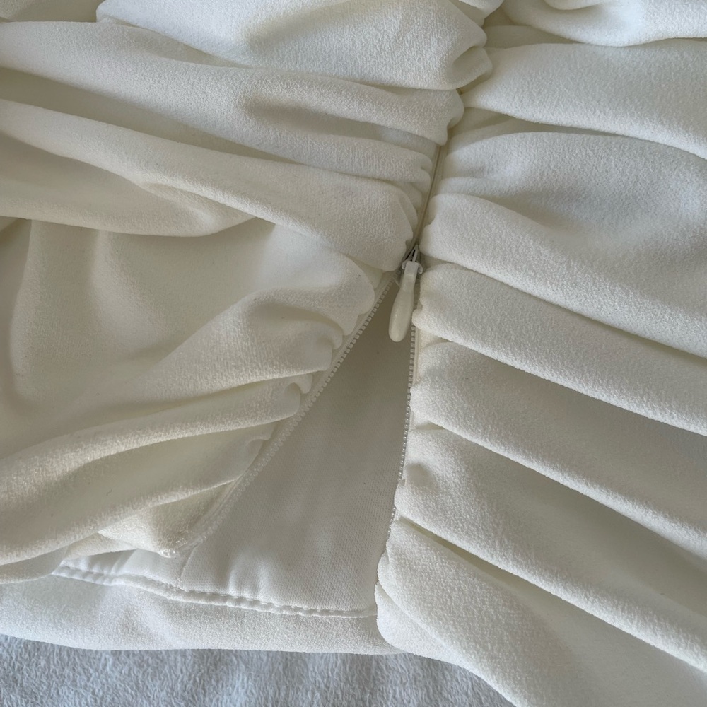Zara Ruched Strapless Top - Picture 4 of 5